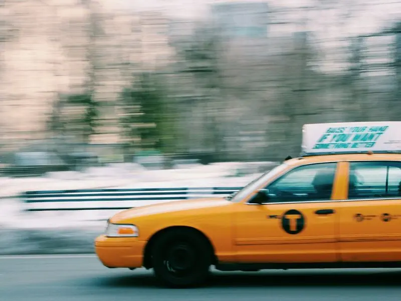 Taxi en movimiento